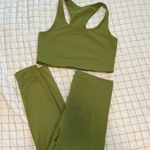 Girlfriend Collective Ivy Set